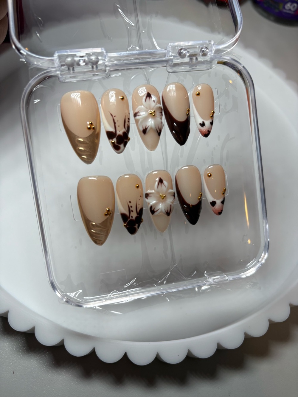 Neutral Beige Floral Press-On Nails with Gold Accents